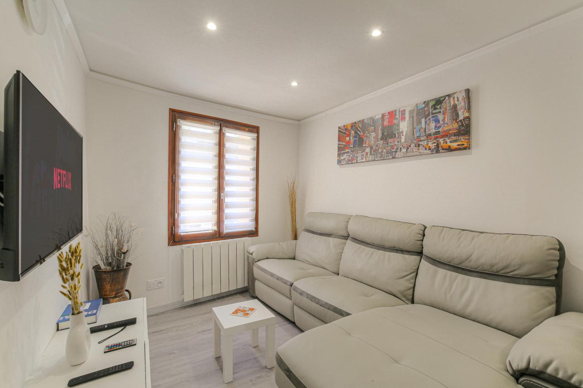 La Suite Neuvilloise Neuville-sur-Saone Exterior photo