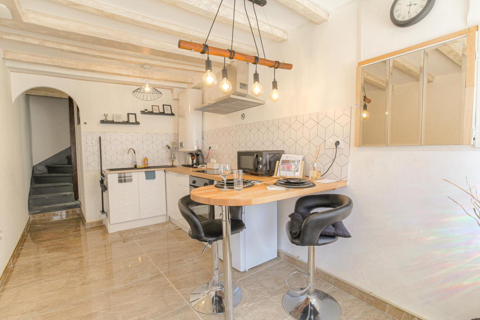La Suite Neuvilloise Neuville-sur-Saone Exterior photo