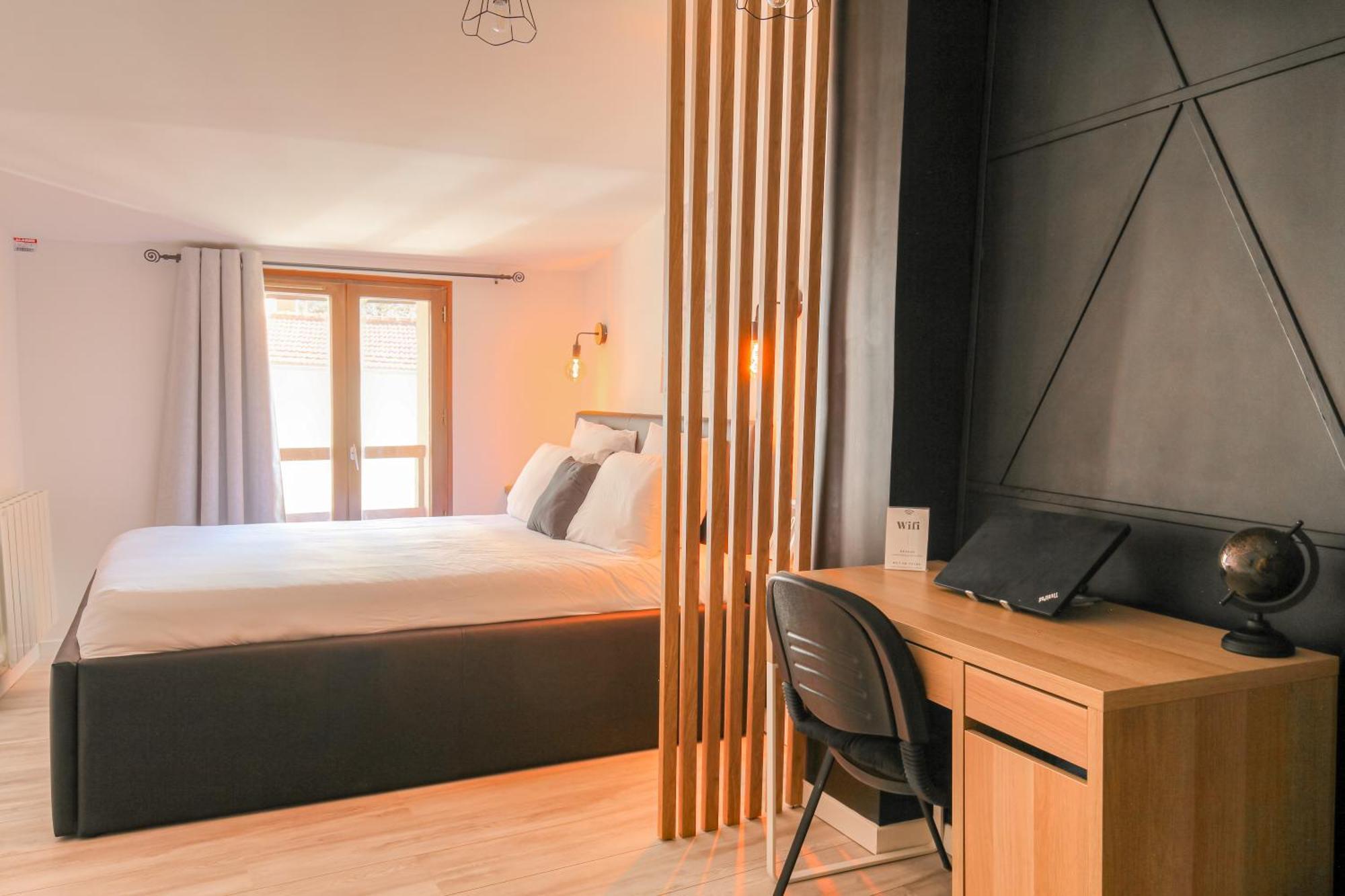 La Suite Neuvilloise Neuville-sur-Saone Exterior photo
